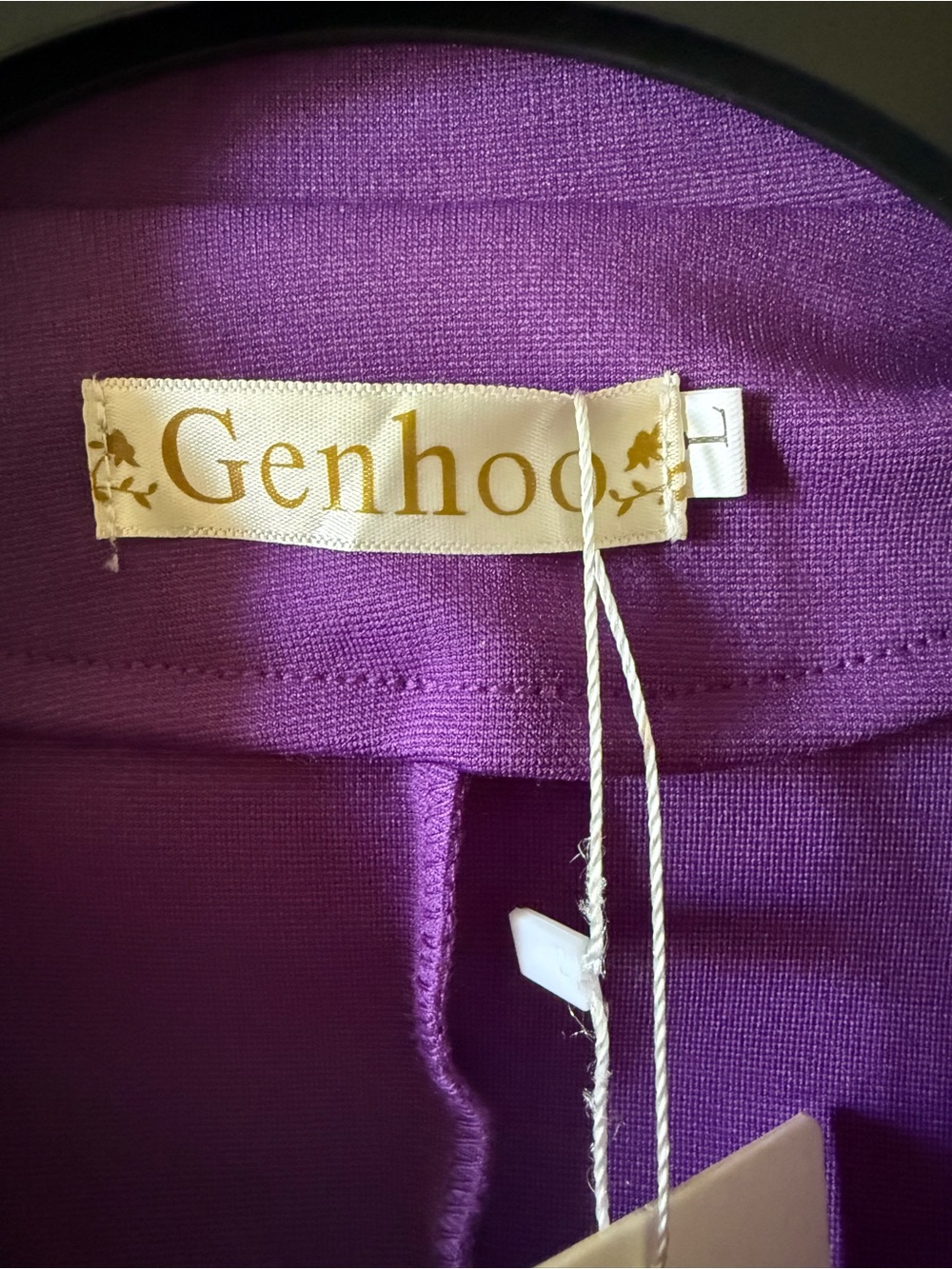 Genhoo Violet Single-Button Blazer with Gold Zippers - Picture 3 of 8